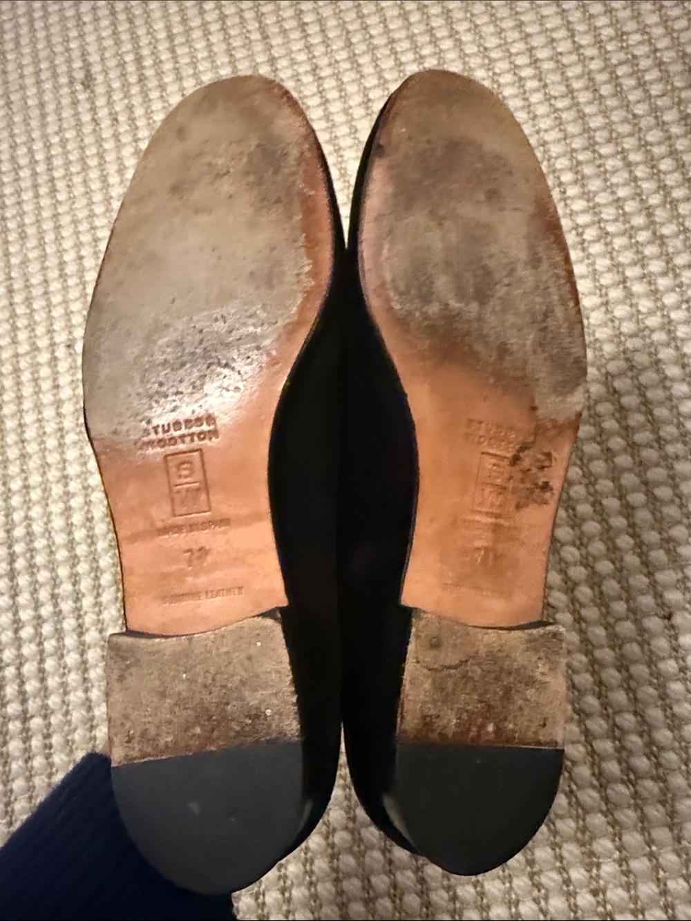 Stubbs & Wootton Black Velvet Crest Embroidered Loafers - Picture 7 of 7